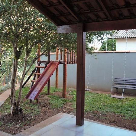 Vila Chale Bosque Do Barreiro Araxá Exteriér fotografie