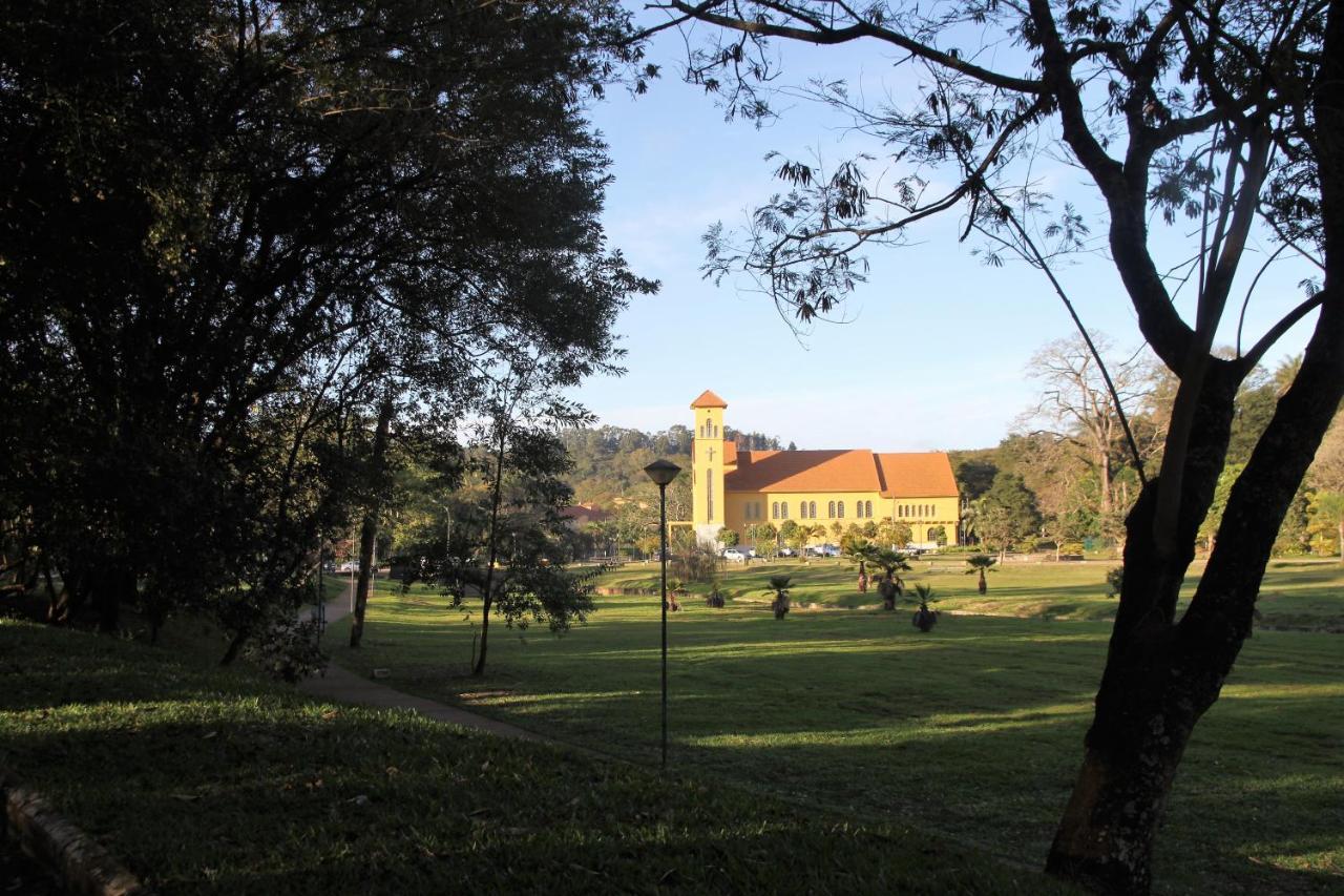 Vila Chale Bosque Do Barreiro Araxá Exteriér fotografie