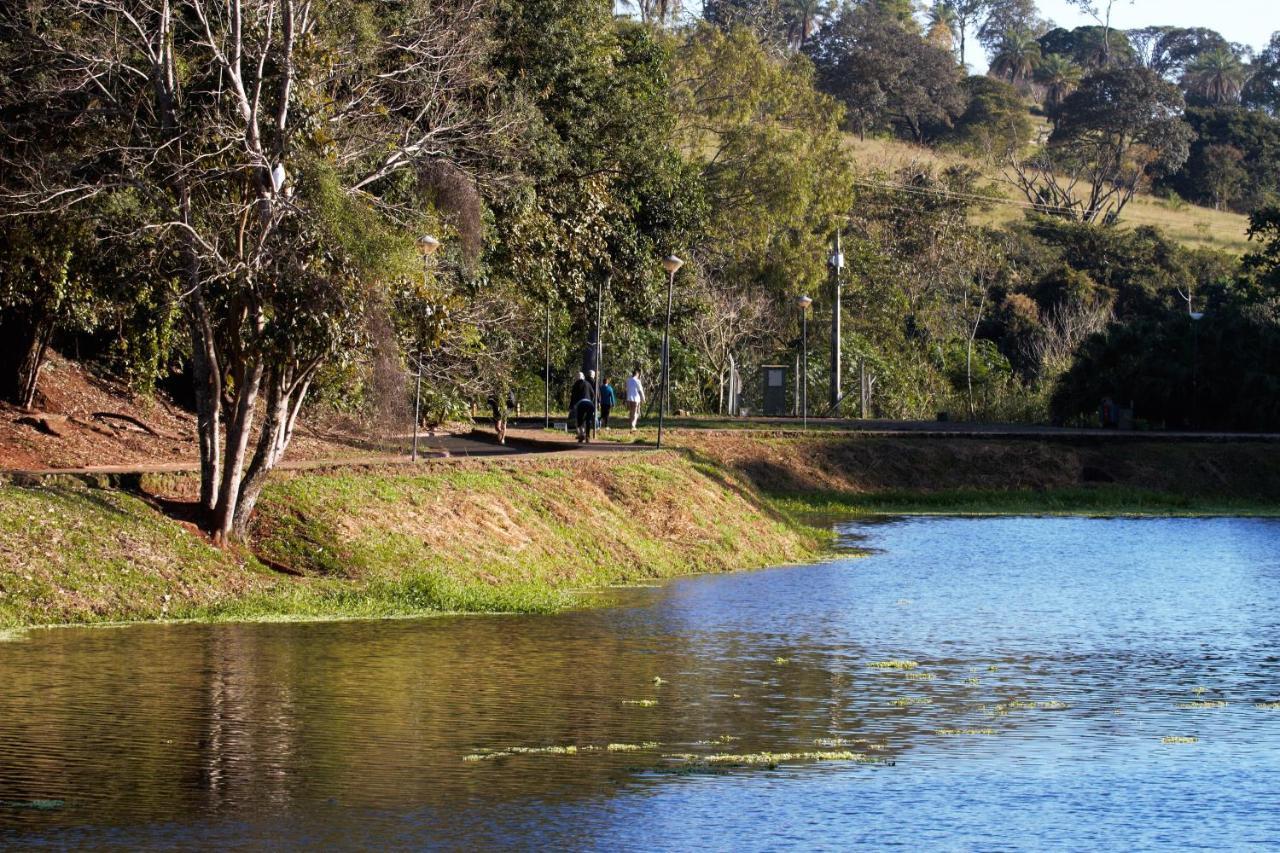 Vila Chale Bosque Do Barreiro Araxá Exteriér fotografie