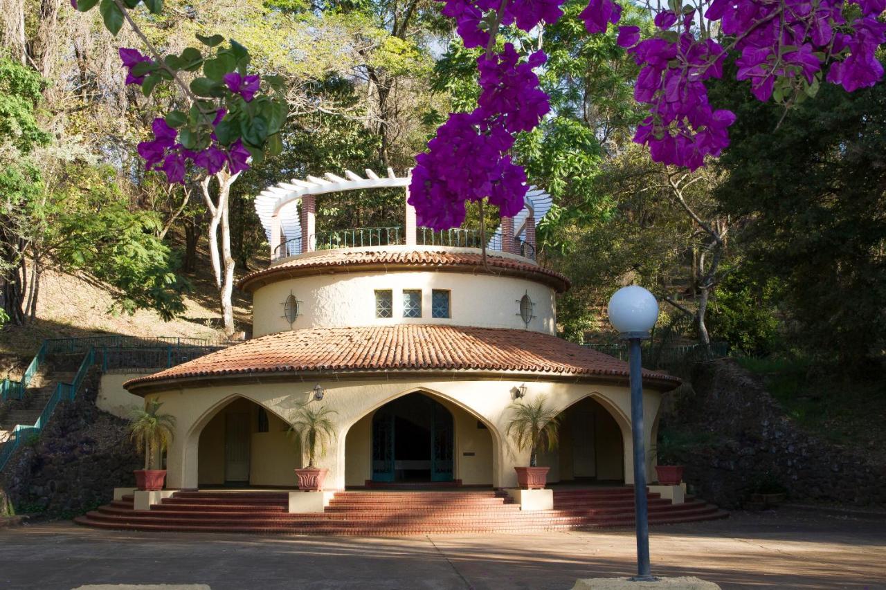 Vila Chale Bosque Do Barreiro Araxá Exteriér fotografie